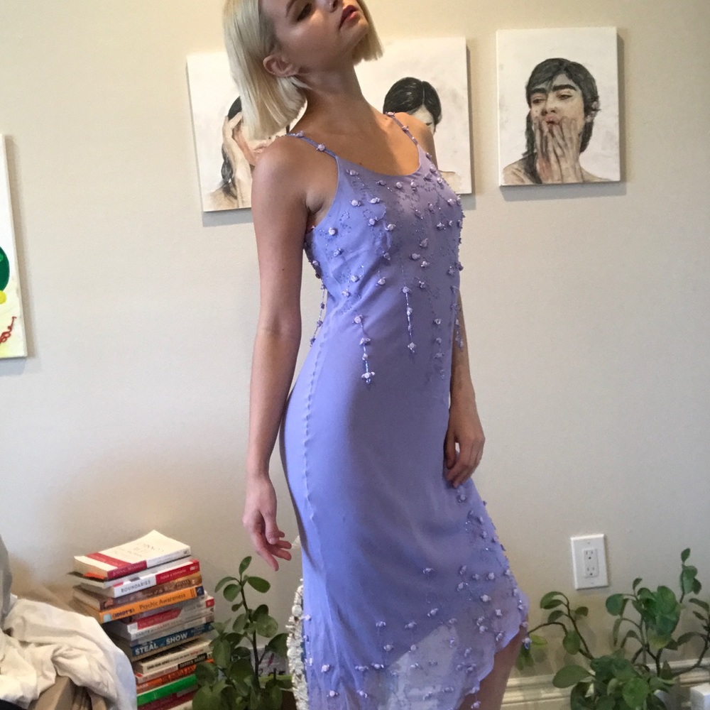 VINTAGE FLOWER EMBELLISHED DRESS 💐